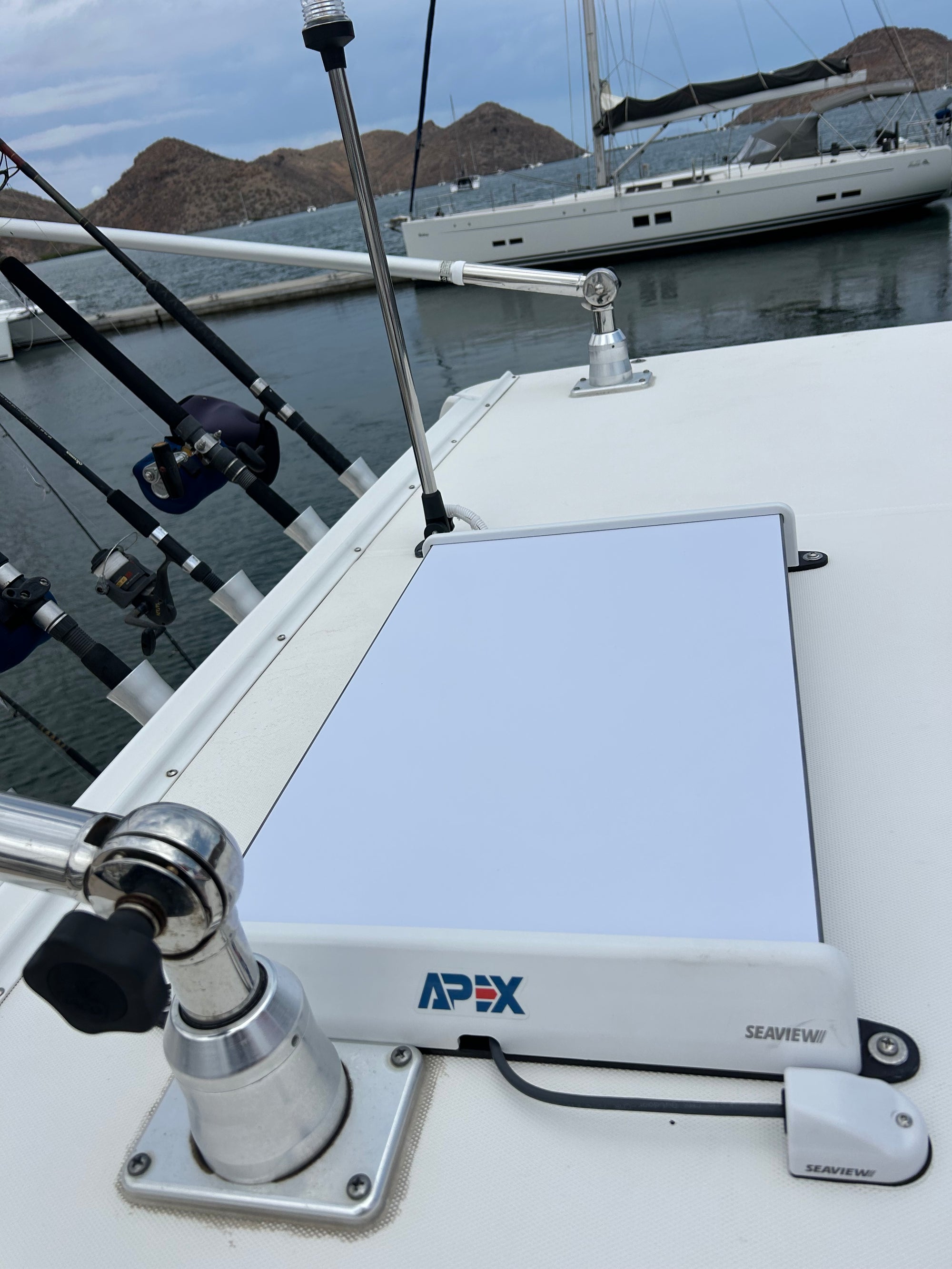 Starlink Standard Gen 3 Surface Mount for car and marine use.