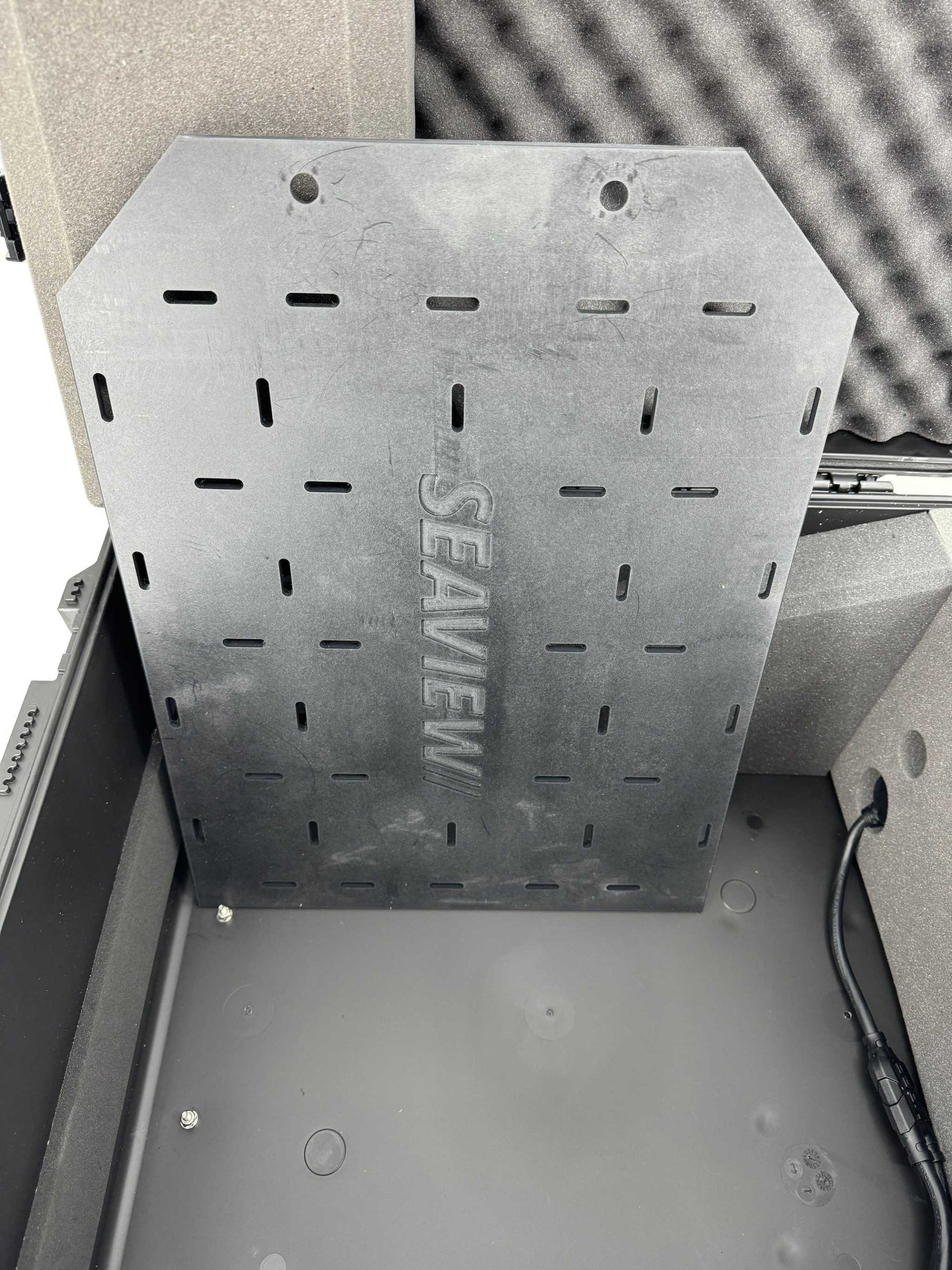 Seaview Starlink Flat HP Mobile Travel Case with universal platform and foam protection.