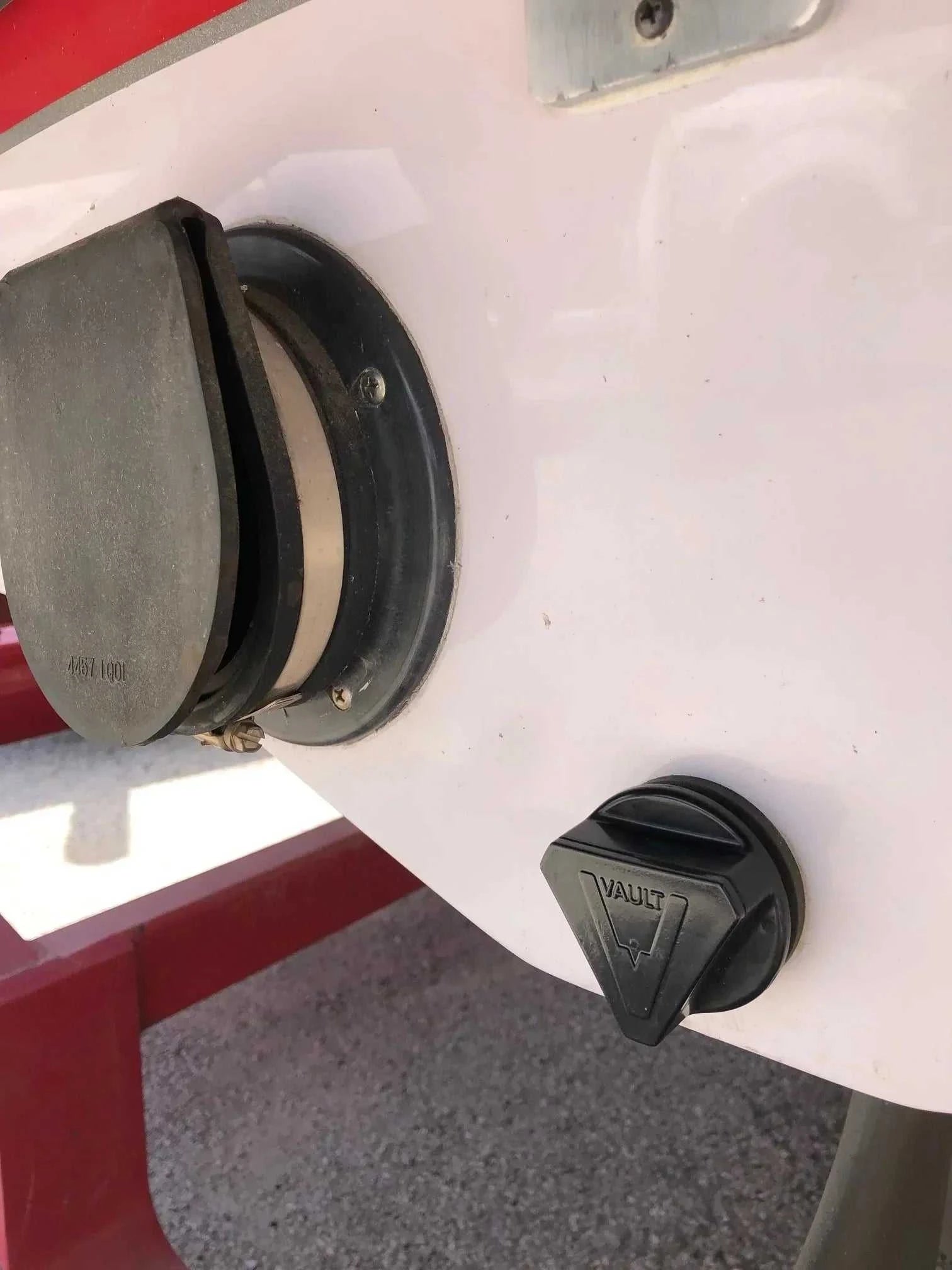 Vault Boat Drain Plug on Nautique